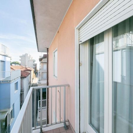 Condominio Baraziol Lido di Jesolo Exterior foto